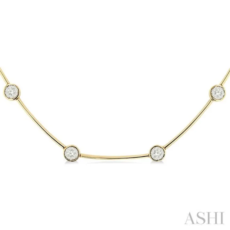 1 1/2 ctw Lovebright Circular Mount & Bar Link Round Cut Diamond Choker Necklace in 14K Yellow and White Gold