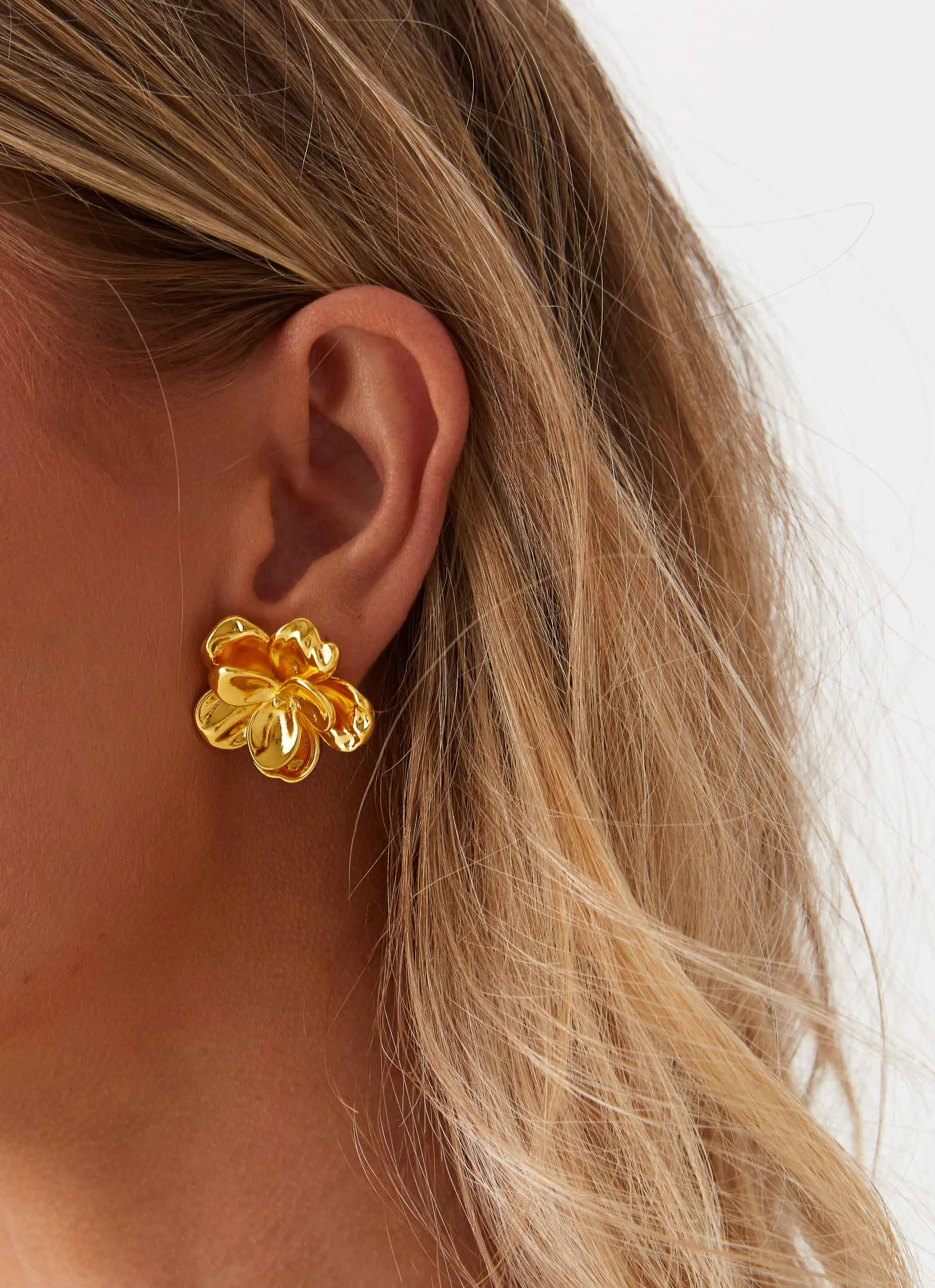 Bold Rosette Earrings - Gold