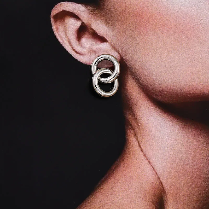 Chic Metal Circle Earrings with Instagram Vibe - Vienna Verve Collection