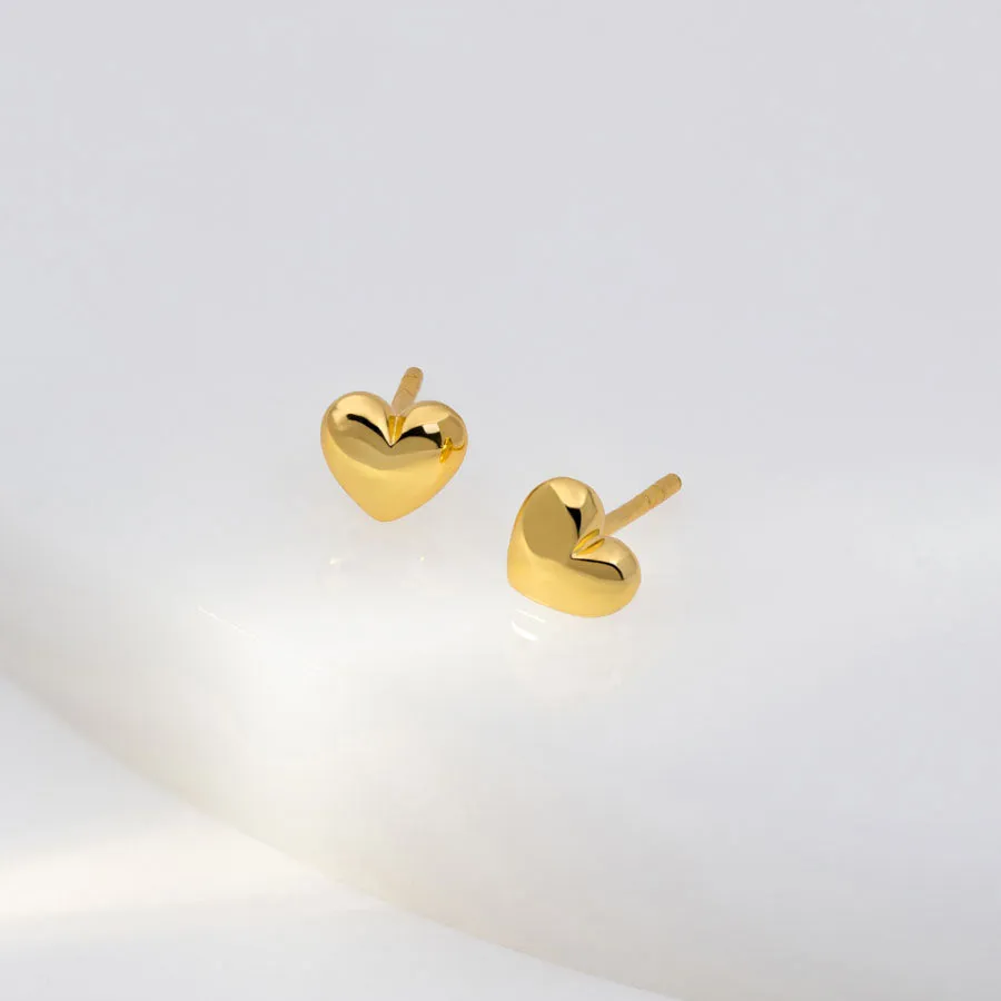 Classic Heart Gold Stud Earrings