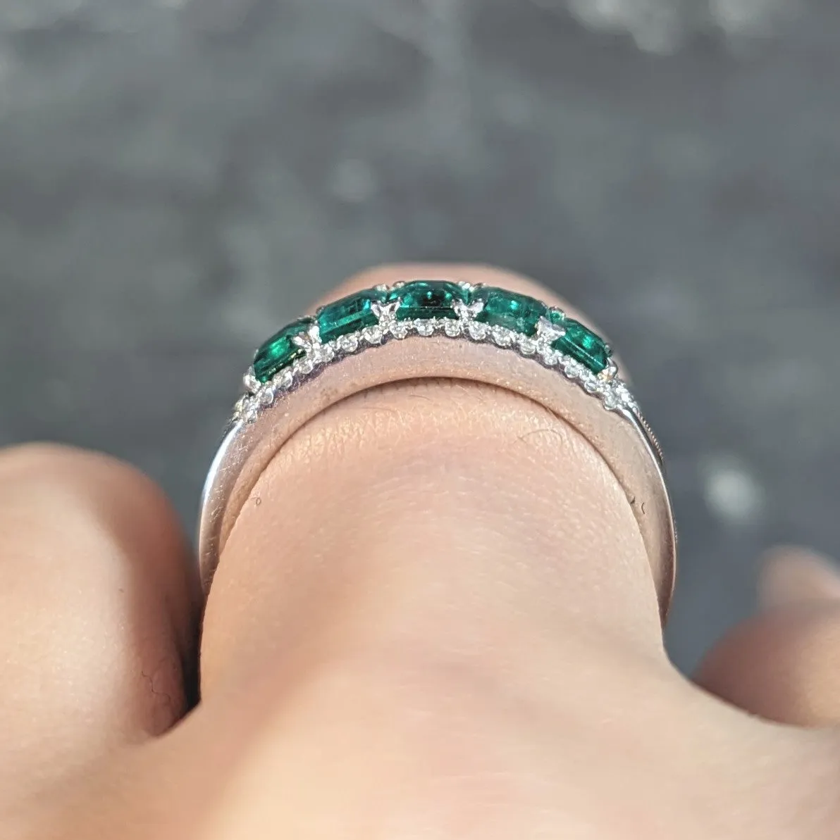 Contemporary 1.47 CTW Emerald Diamond 18 Karat White Gold Heart Band Ring