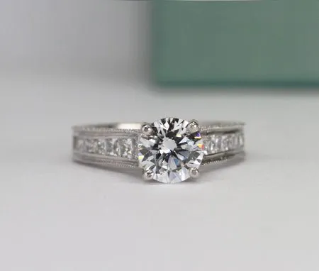 Edelweiss - Round Lab Diamond Engagement Ring (IGI Certified)