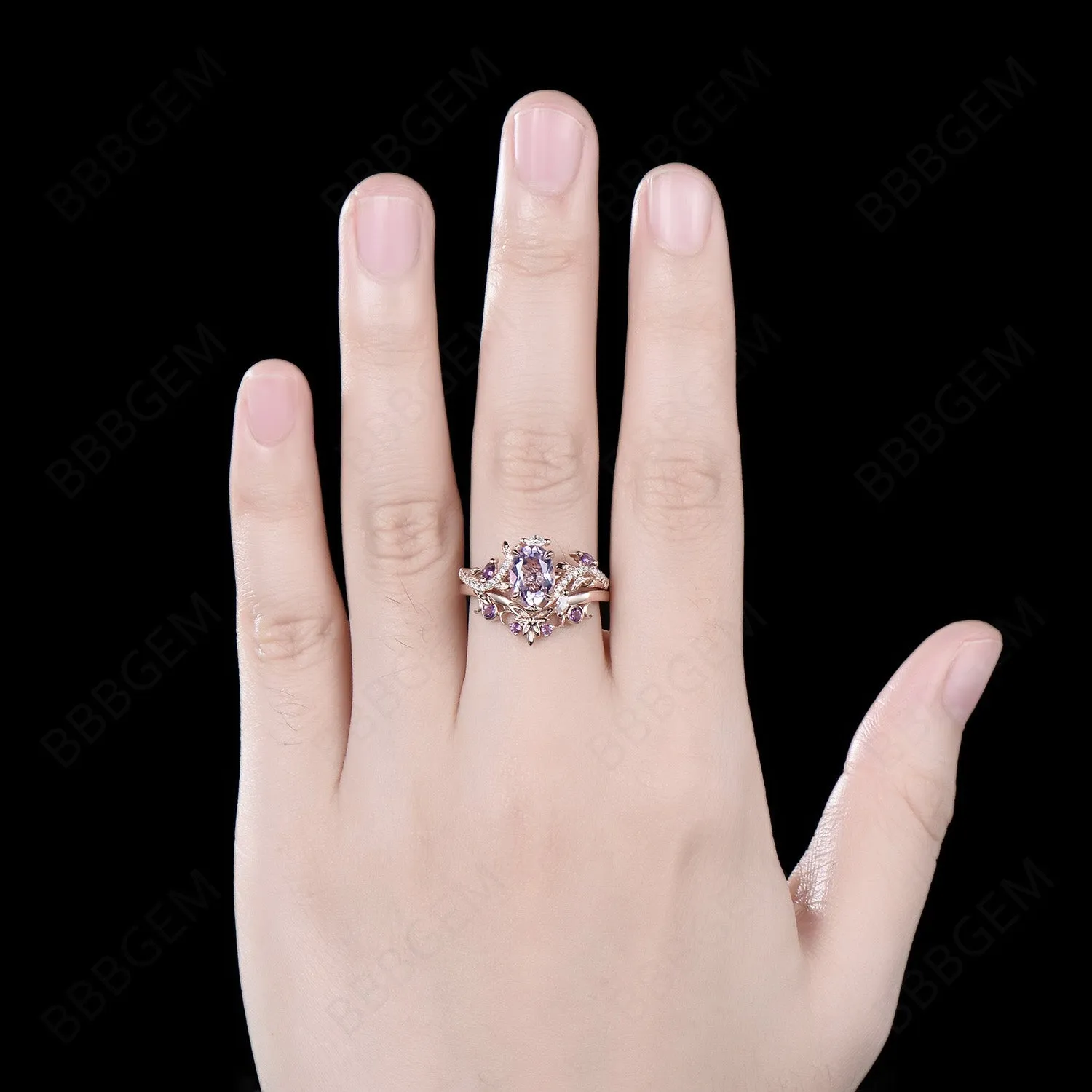 Exquisite 14K Rose Gold Bridal Set with 6x8mm Oval Lavender Amethyst