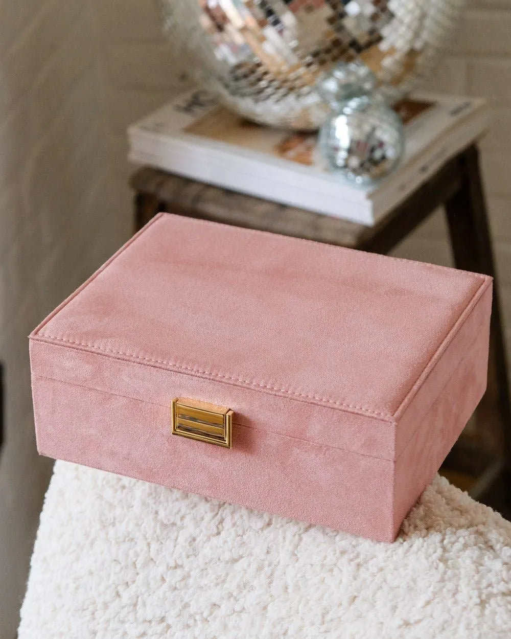 Louise-Velvet Jewelry Box