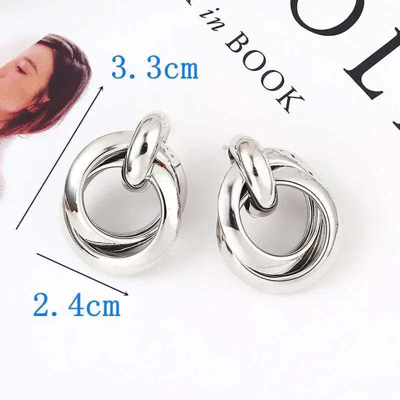 New Fashion Small Stud Earrings for Women Gold Color Metal Twisted Statement Earring Classic Simple Beautiful Jewelry Wholesale