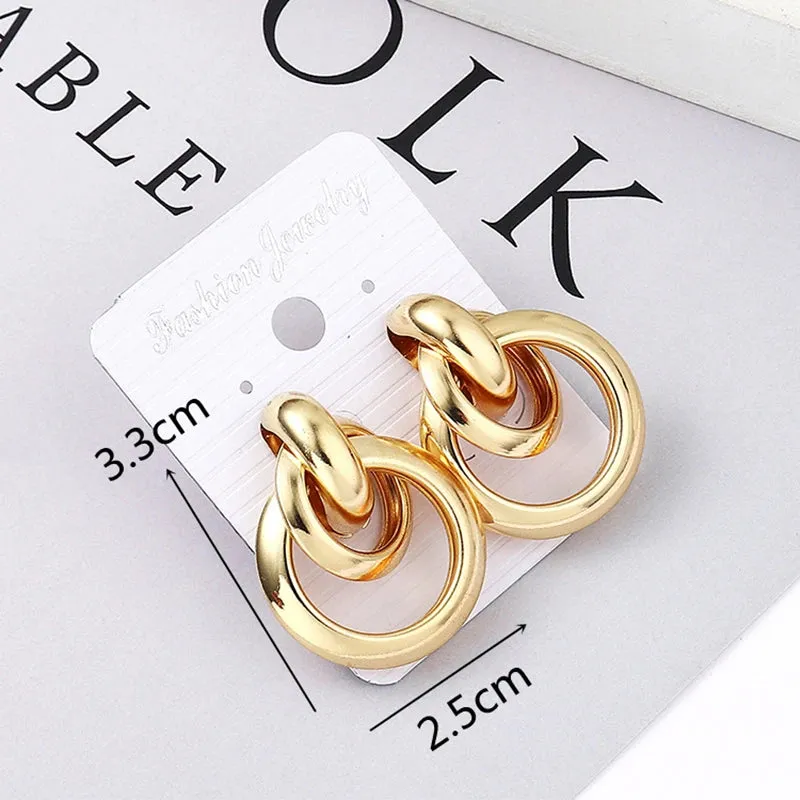 New Fashion Small Stud Earrings for Women Gold Color Metal Twisted Statement Earring Classic Simple Beautiful Jewelry Wholesale