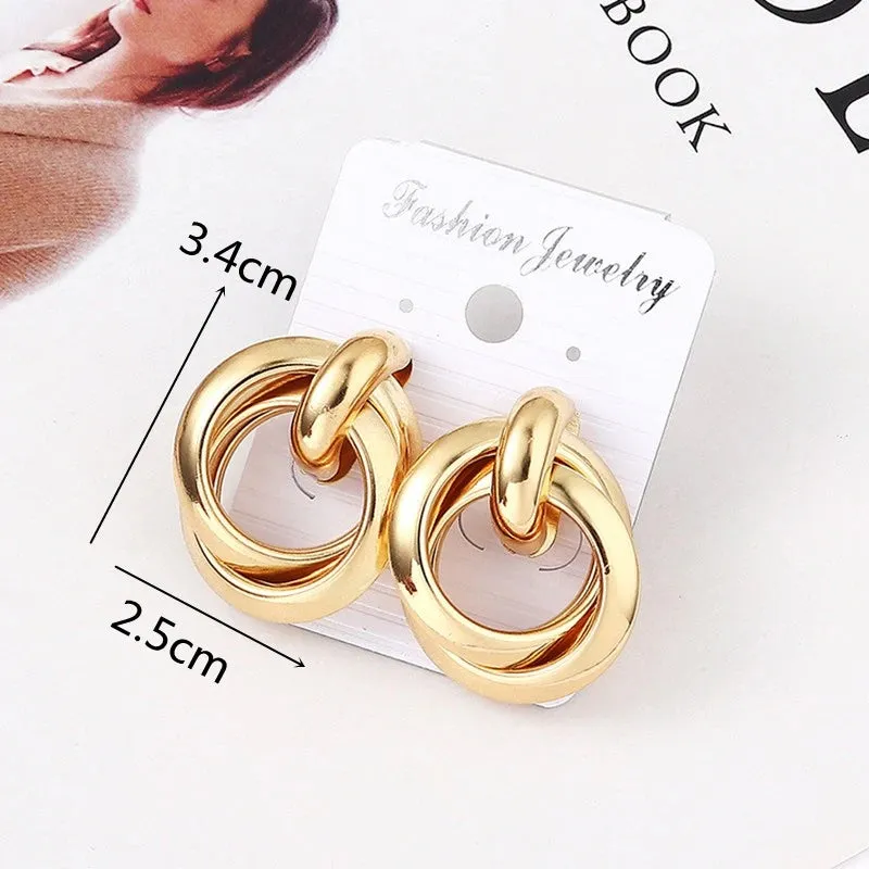 New Fashion Small Stud Earrings for Women Gold Color Metal Twisted Statement Earring Classic Simple Beautiful Jewelry Wholesale