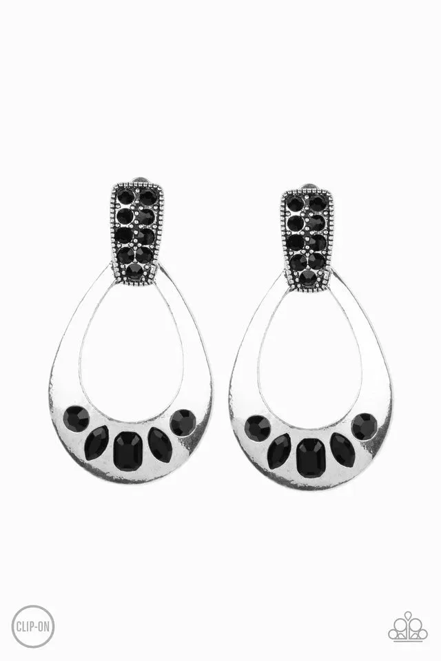 Paparazzi Earring ~ Broker Babe - Black