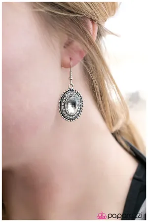 Paparazzi Earring ~ XOXO  - White