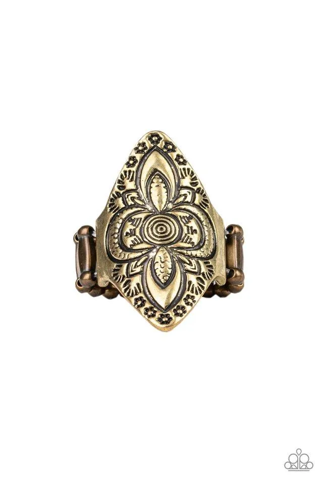 Paparazzi Ring ~ Tahiti Trek - Brass