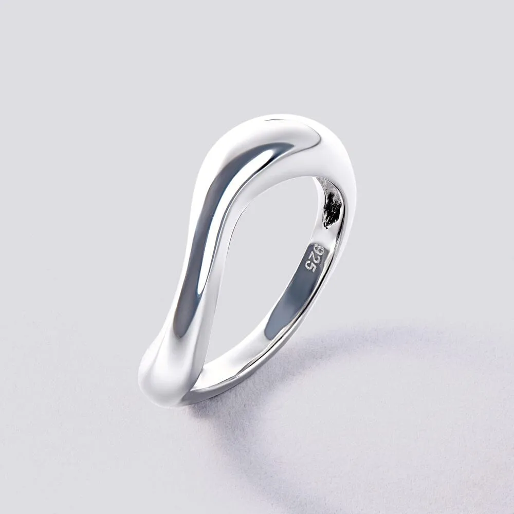 Plain Wave Ring in Sterling Silver