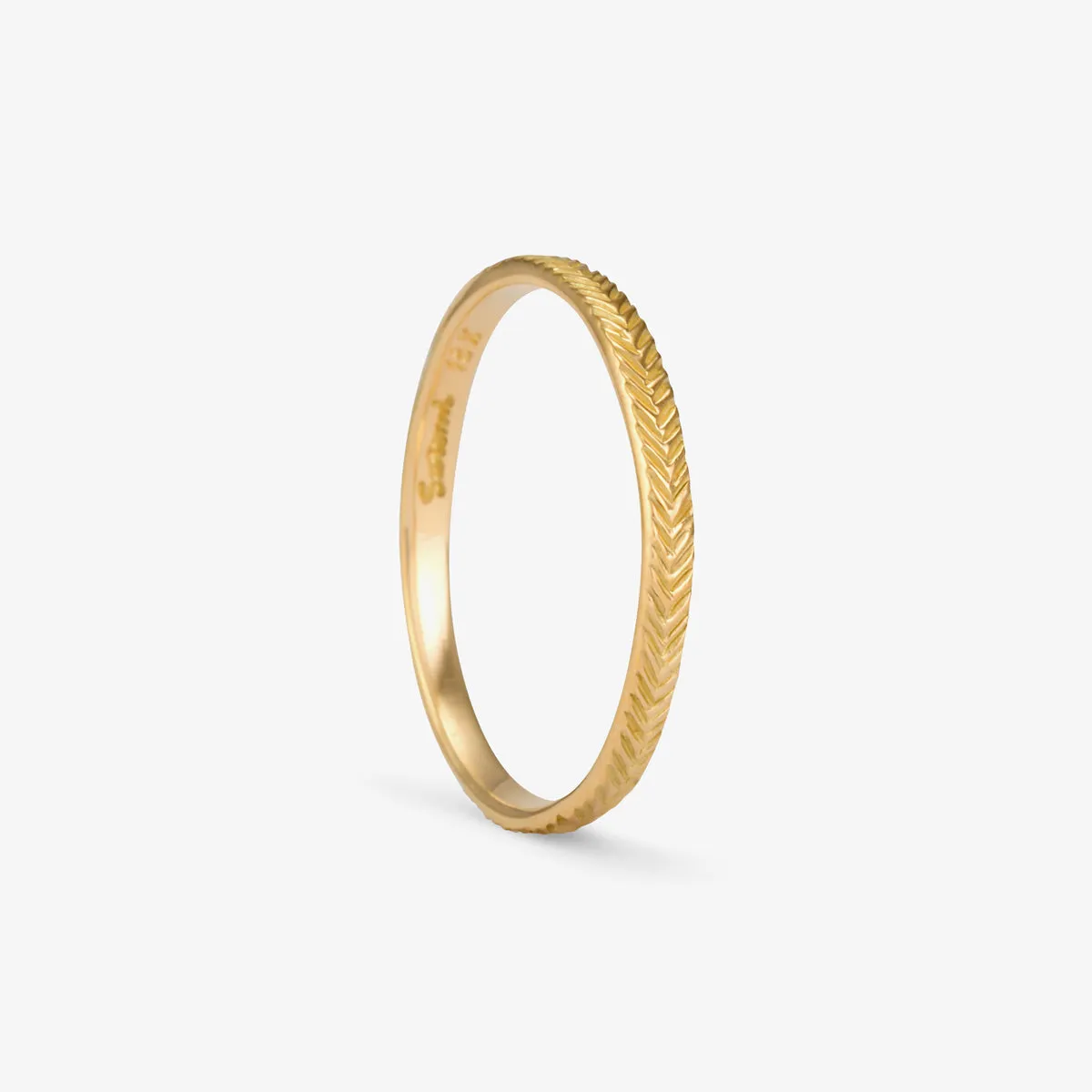 R7302 | 1.75mm Herringbone Band