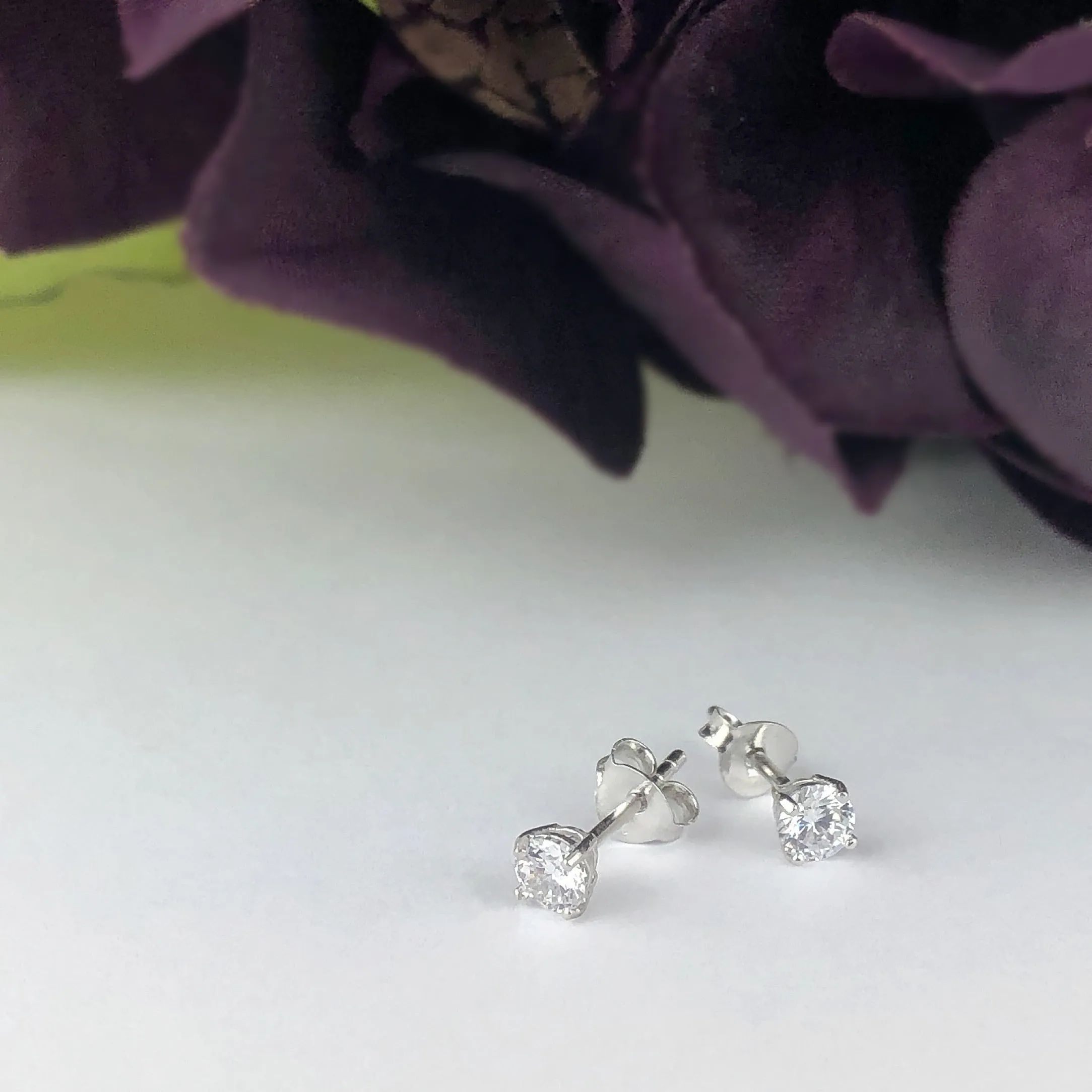 Starlight Stud Earrings - VE240