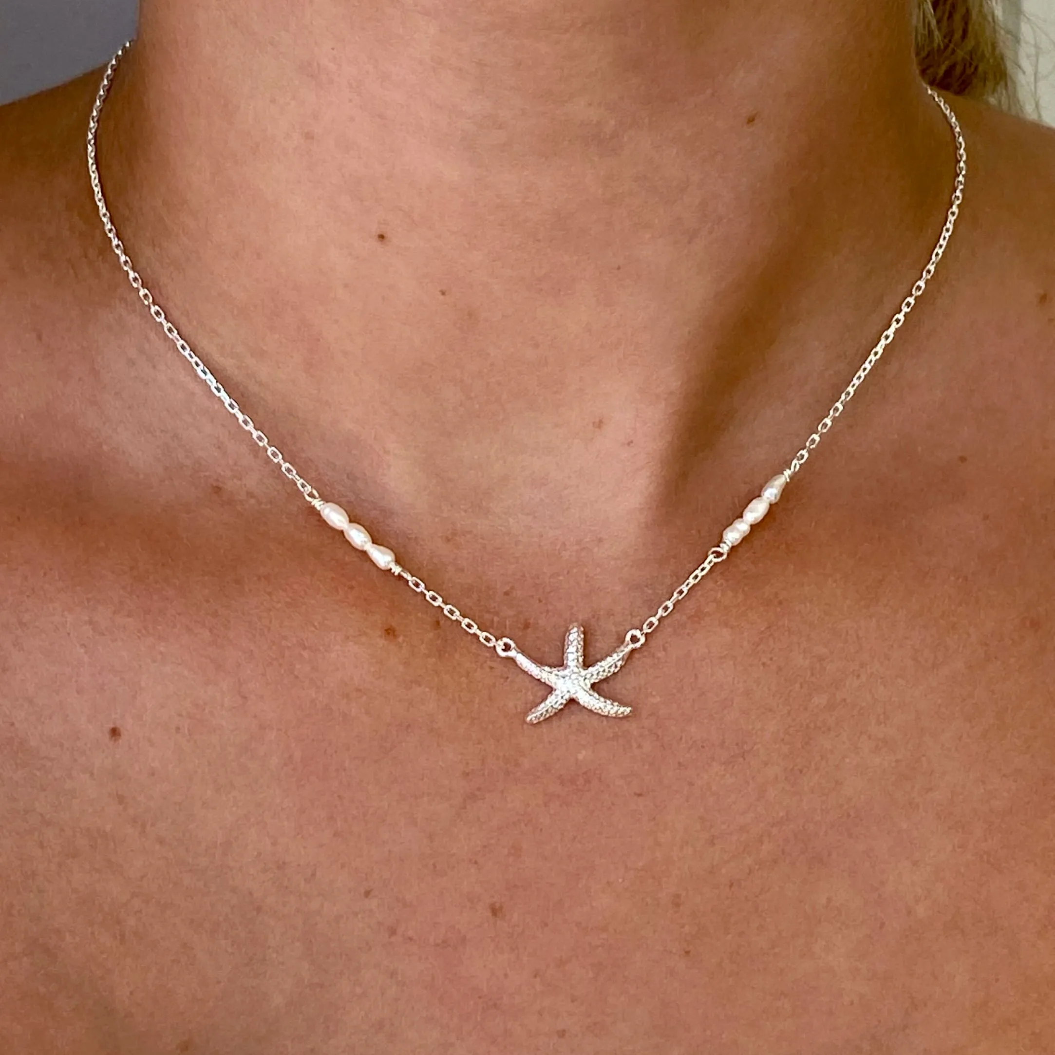 Summer Days Starfish Necklace Silver