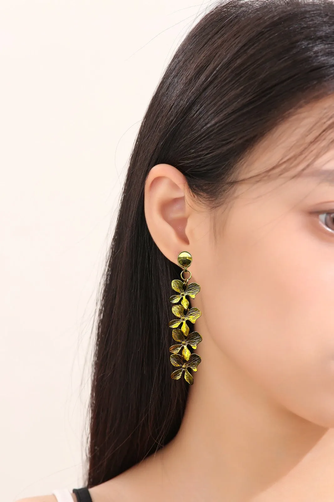 Ti-Go Stylized Long Leaf Earrings